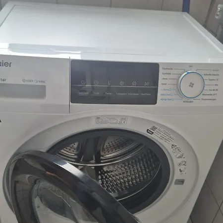 Kleines Haeuschen Fuer Monteure 2 Zimmer Mit 3 Betten Wlan Und Tv Durchreisende Bitte Auf Anfrage